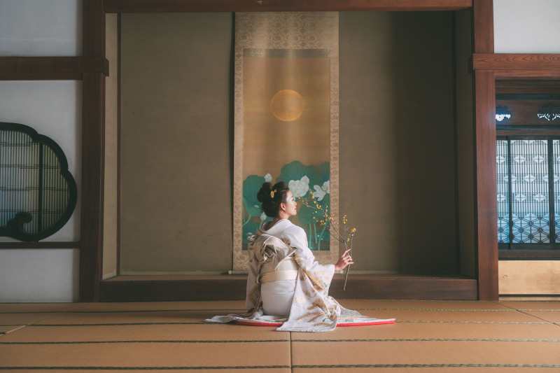 《和室 龍口寺》伝統の和室と龍の暖簾、華やぐ和装フォト2時間撮影 施設使用料、施設使用料込 150カット全データ色味補正付