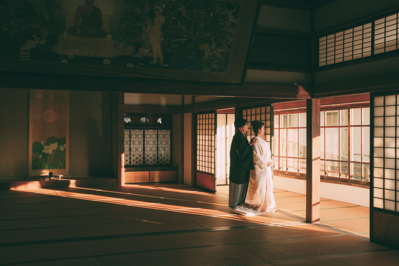 《和室 龍口寺》伝統の和室と龍の暖簾、華やぐ和装フォト2時間撮影 施設使用料、施設使用料込 150カット全データ色味補正付