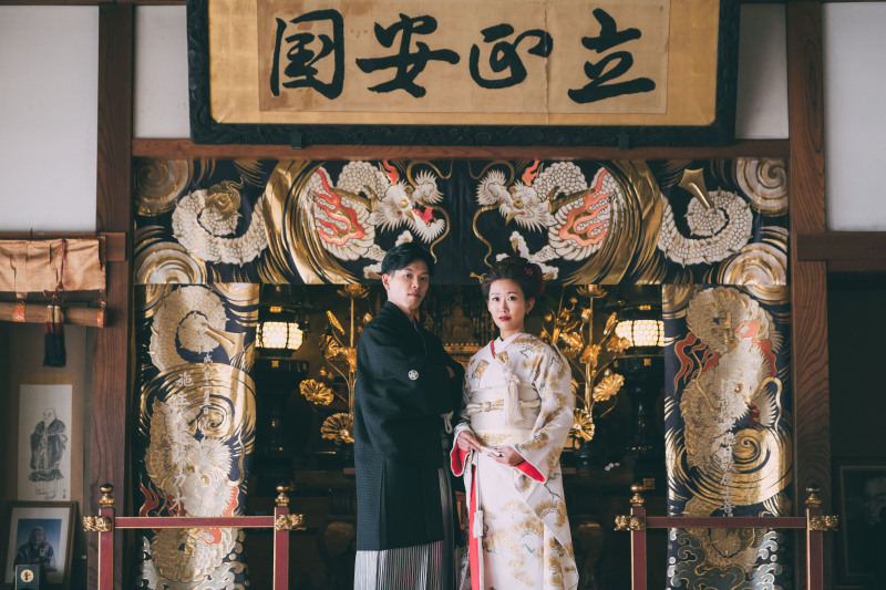 《和室 龍口寺》伝統の和室と龍の暖簾、華やぐ和装フォト2時間撮影 施設使用料、施設使用料込 150カット全データ色味補正付