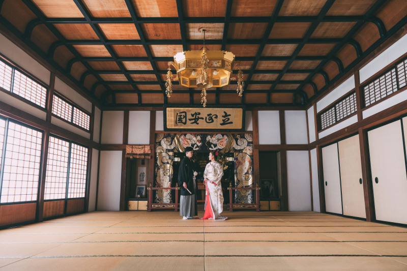《和室 龍口寺》伝統の和室と龍の暖簾、華やぐ和装フォト2時間撮影 施設使用料、施設使用料込 150カット全データ色味補正付