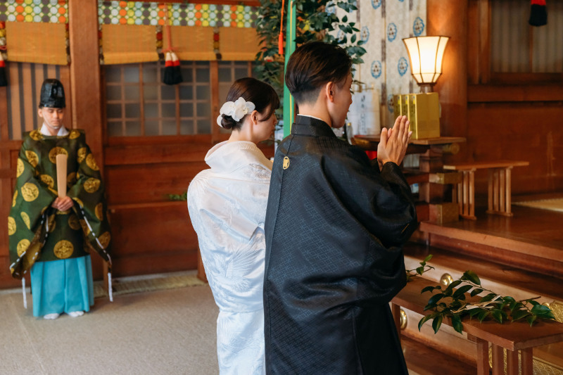 《江ノ島・江島神社》江島神社・結婚奉告祭プラン　各種施設使用料込み 2時間撮影 200カット全データ色味補正付