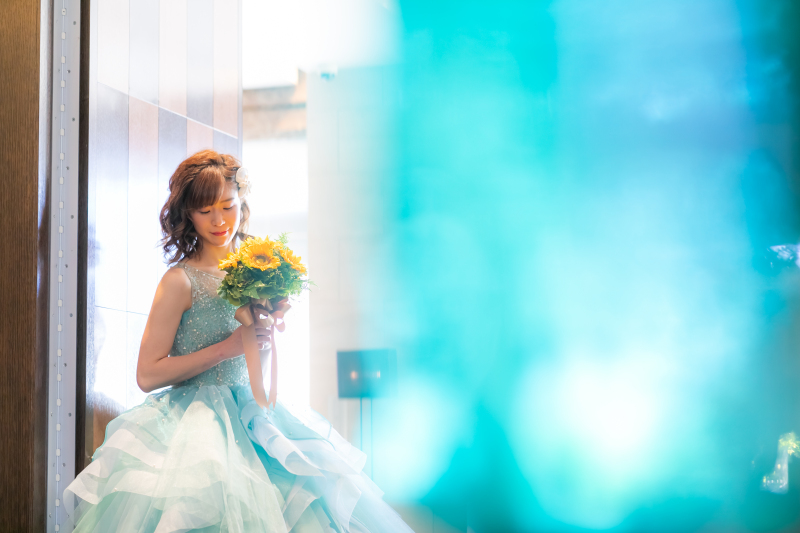 館内ロビーでは光と遊ぶような幻想的なフォトを撮影