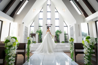 光を知り尽くしたカメラマンが叶える【Classic & Cinematic】