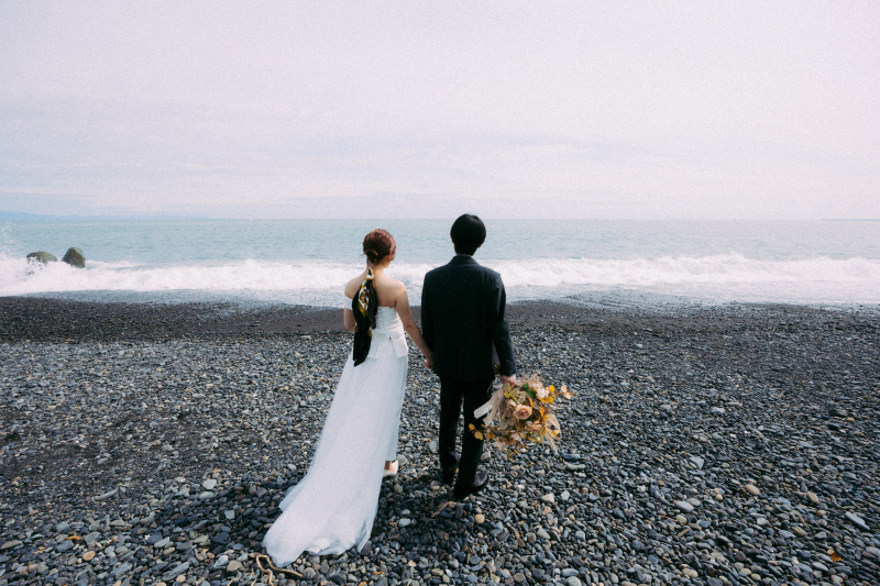 二人だけのストーリイ―を撮影♪ロケーションウェディングフォト