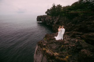 「城ケ崎海岸」でのロケーションフォトでアーティスティックな写真を撮影