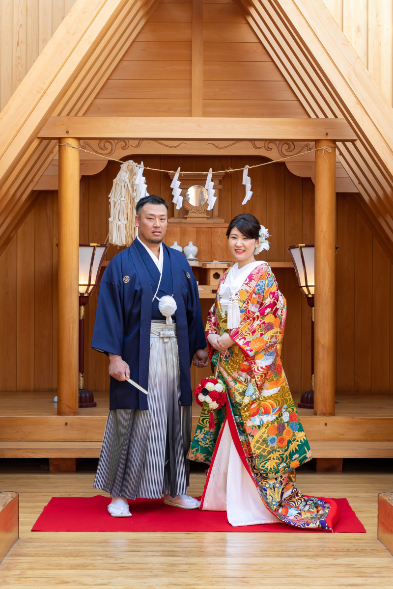 正統派なポーズ写真も、自然光で優しい雰囲気に…♪