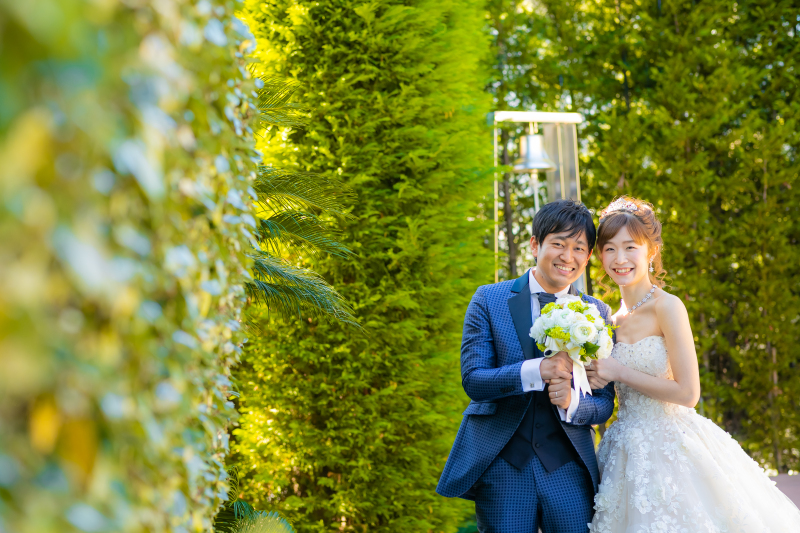 アクティブなショットはガーデンと力強い太陽と…