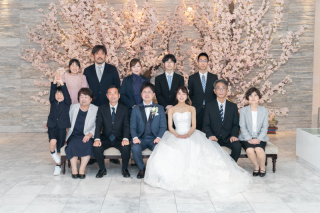 ＼アットホームにご家族と愉しむウエディングフォト／洋装＆和装で叶えた１日