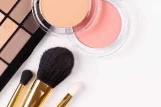 メイク道具類持込