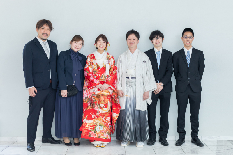 白無垢or色打掛からセレクト可!お手頃オプションでお子様もご一緒に《和装1点・お子様も一緒に和装フォトプラン》データ30カット付