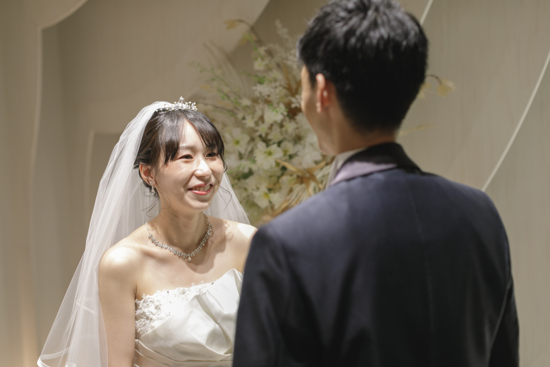 チャペルで、ドレスフォト５