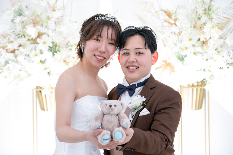 おふたりのアイテムを使って、チャペルフォト７