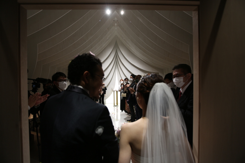 チャペルでスタイリッシュに７