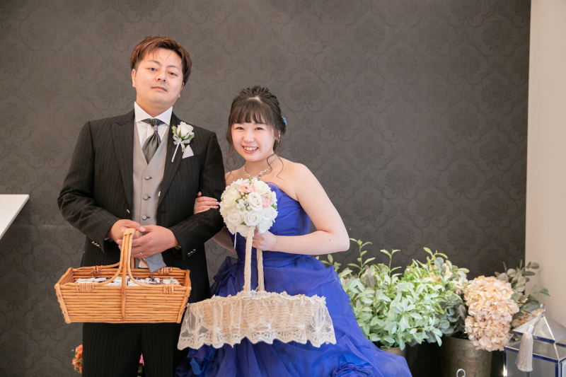 ウエディングとカラードレスレポート１