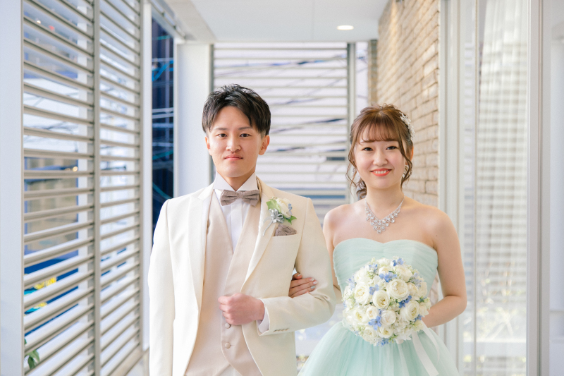 ウエディングドレスとカラードレス７