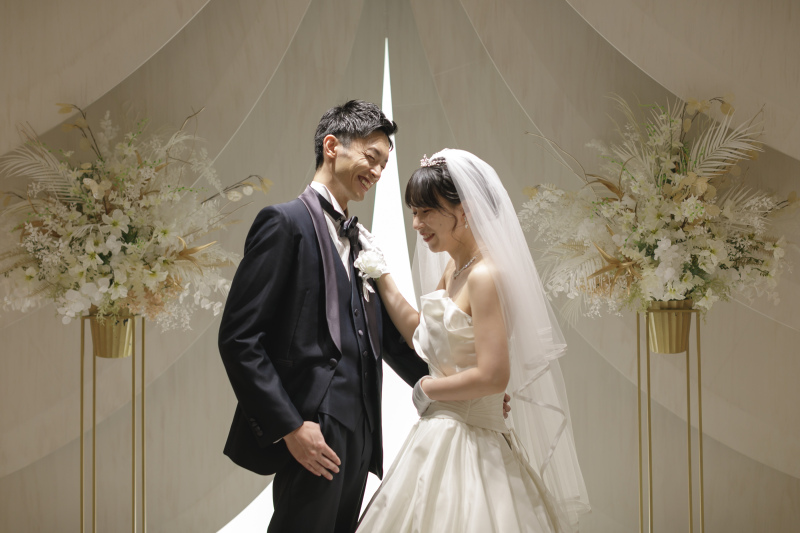 チャペルで、ドレスフォト１