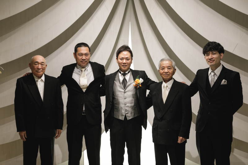 家族と一緒にウエディングフォト１０