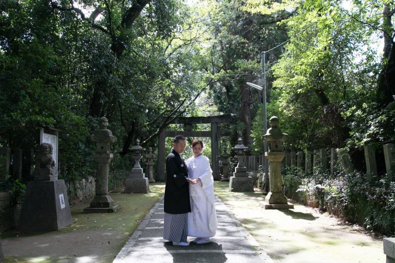 筑紫野の神社で結婚式フォト１