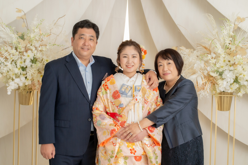 チャペルで色打掛７