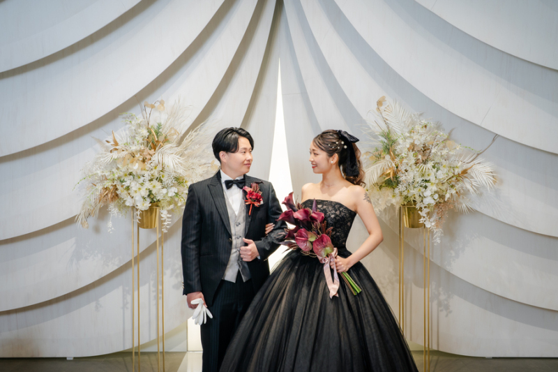 ブラックドレスにお色直し!