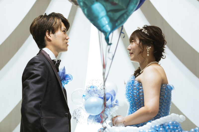 チャペルでバルーンドレス９