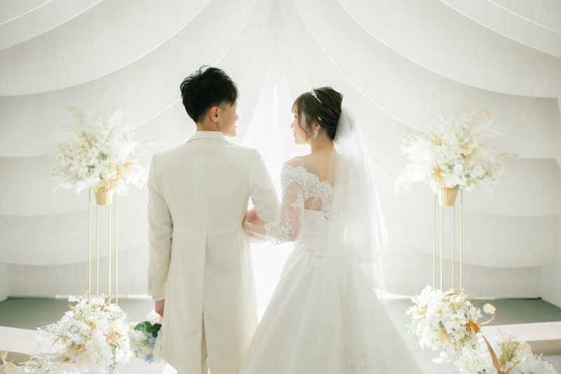 ウエディングドレスとカラードレス４