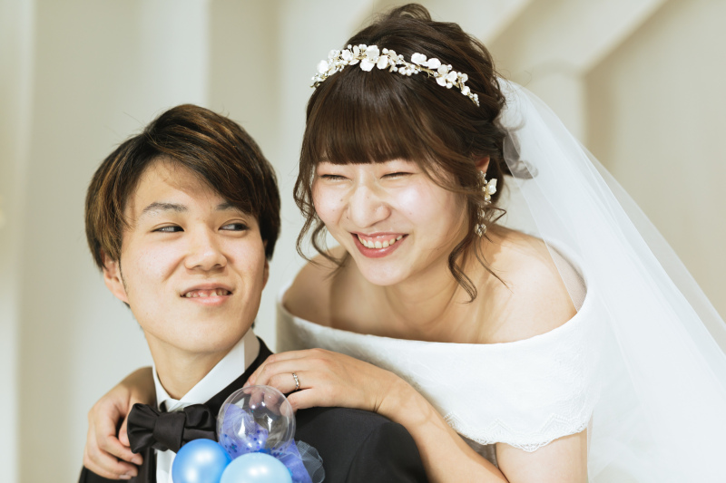 チャペルでバルーンドレス４