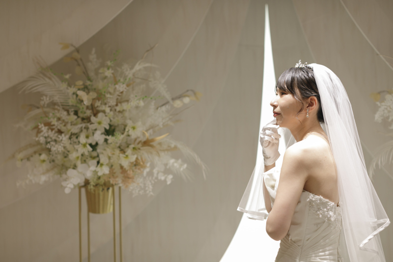 チャペルで、ドレスフォト２