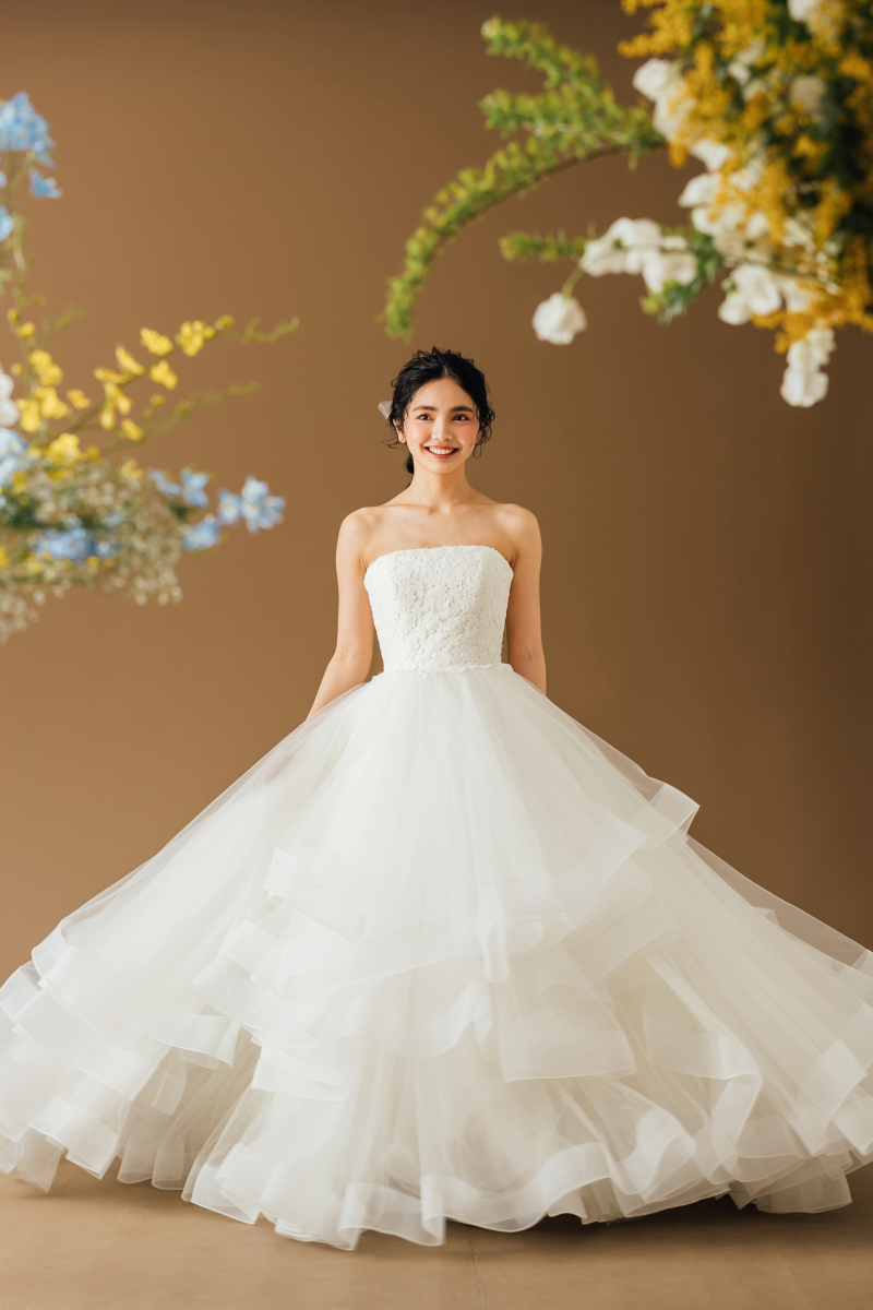 【プリンセス】ふんわりシルエットで豪華キュートに