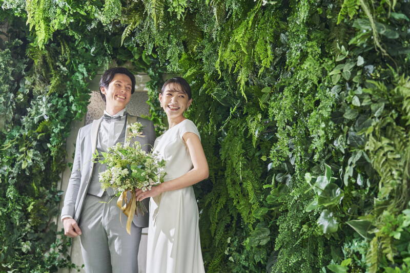 小さな結婚式 福岡店_ガーデンで撮影できる