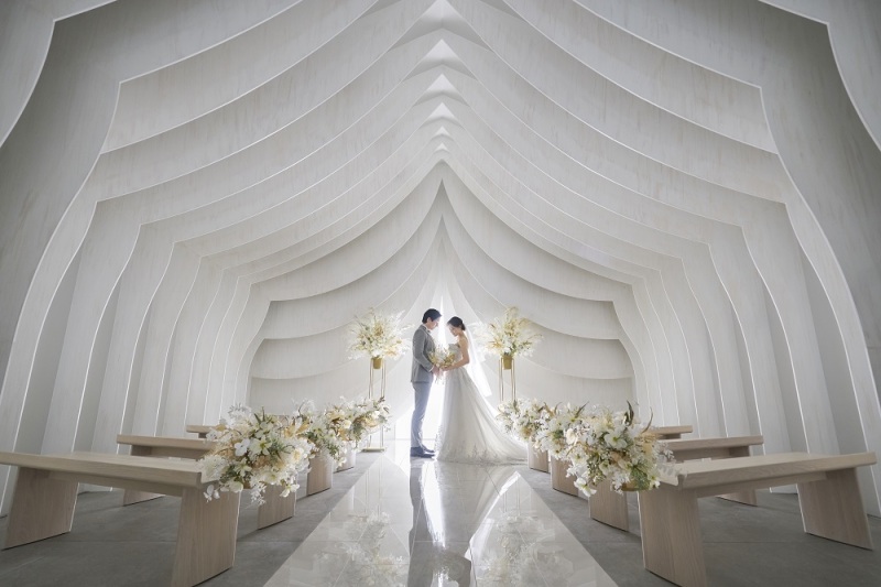 小さな結婚式 福岡店_チャペルで撮影できる