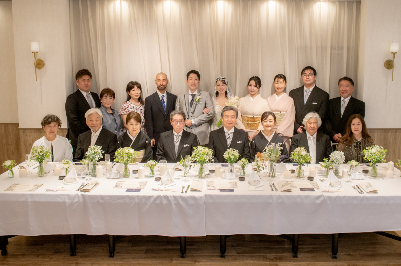 【期間限定】基本料50%オフ◆洋装1着_チャペルフォト+会食プラン|全データ&6名分のお食事代付き☆