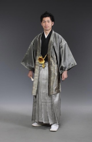 色紋付（ゴールド）