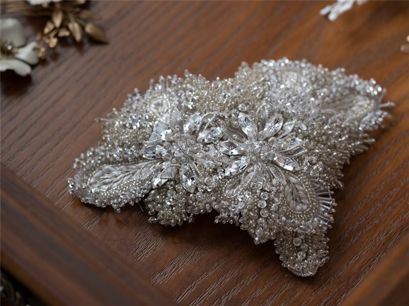 髪飾り：【orgablanca】BEBE