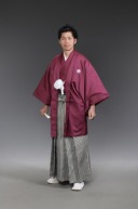 色紋付（エンジ）