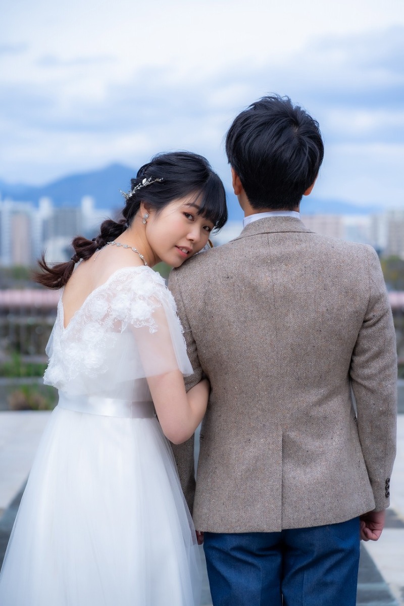 青空広がるロケーション撮影