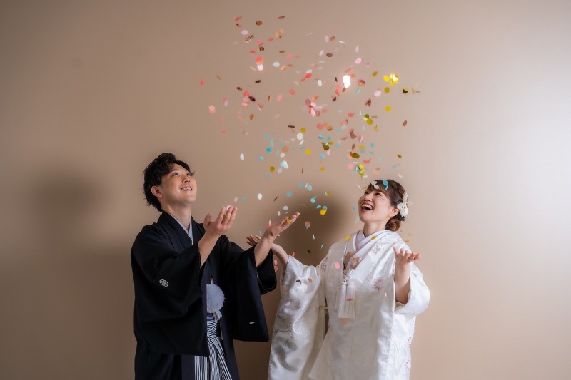 スタジオ撮影は様々な背景でお写真を残せます！