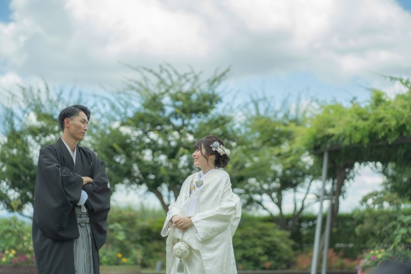 お二人の自然な表情を残すイメージカット