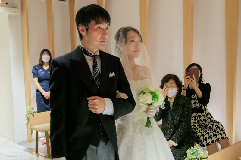 ご結婚式の幕開けとなる入場シーン