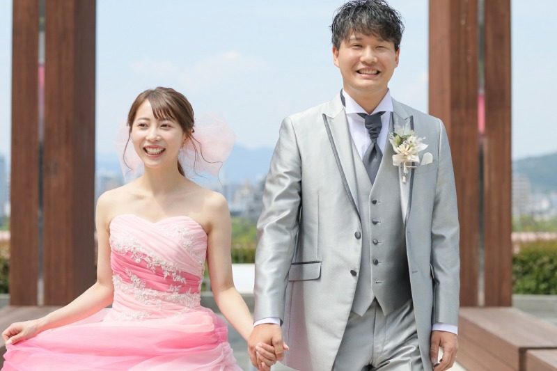 場所も衣装もガラッと変化!