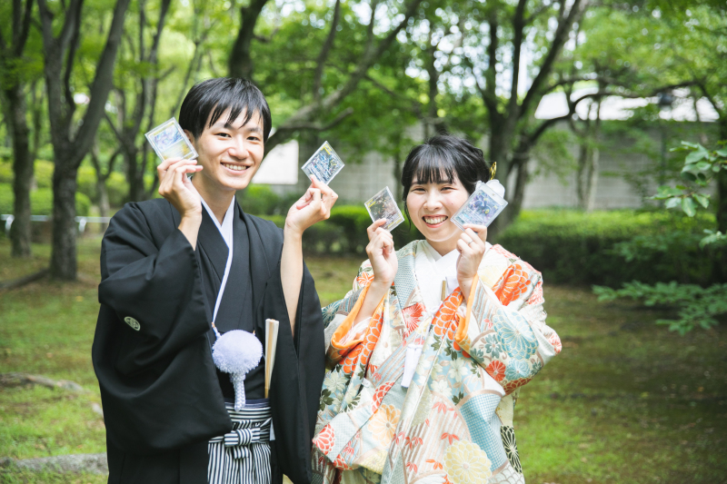 お二人の好きなものを撮影のグッズに!