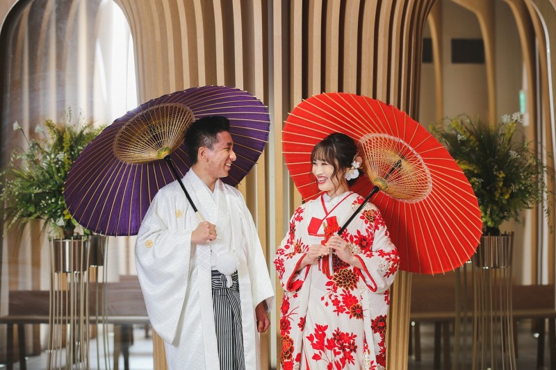 温もり溢れるチャペルは色打掛も映えます！