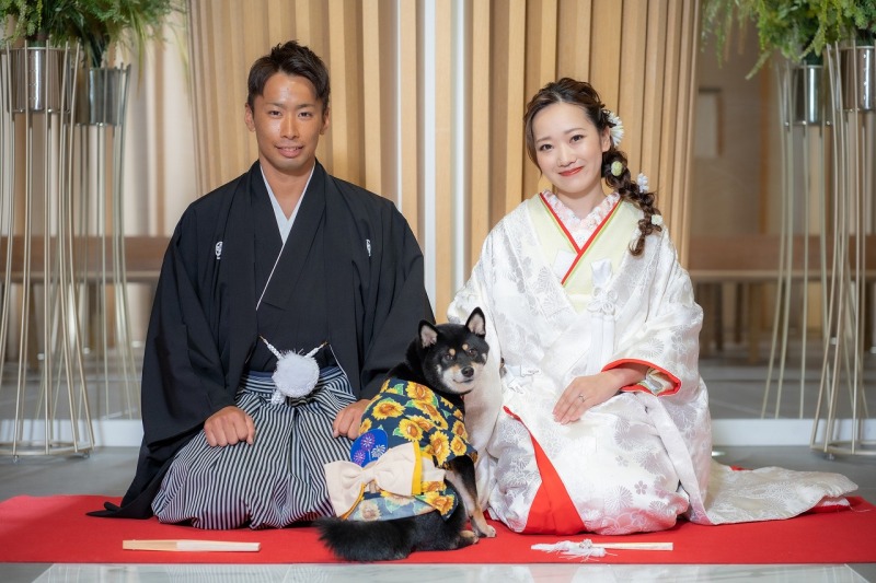 前撮りや結婚報告ハガキにも是非！