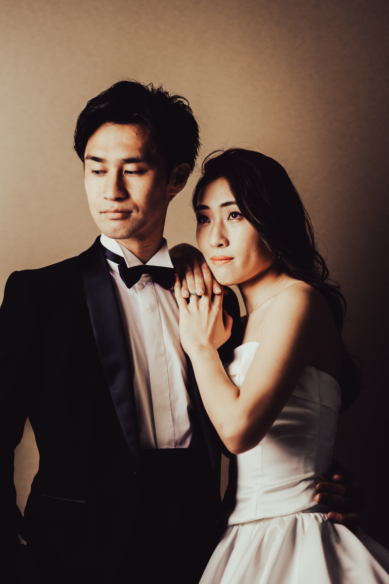 シックなテイストでスタジオ撮影を。