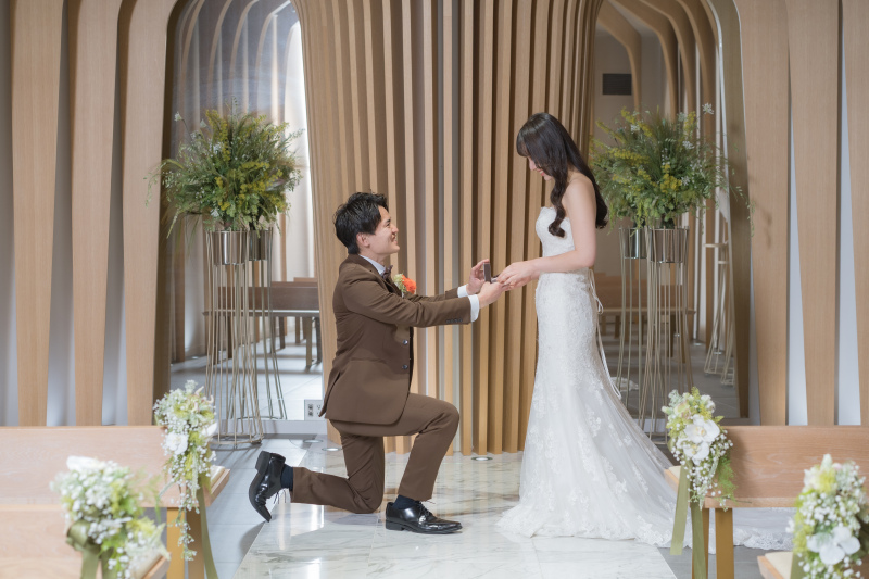 小さな結婚式広島店_ウエディングドレスが豊富