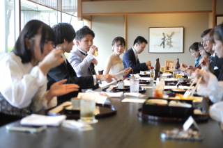 撮影後の食事会もご紹介可能です！