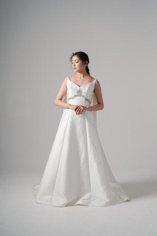 胸下ビジューバックドレープモチーフ(WD00590)