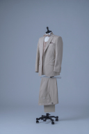 ノッチドラペル丸首ベストタキシードベージュ（TX01032）