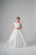 レースオフショルダーサテンスカート(WD00588)