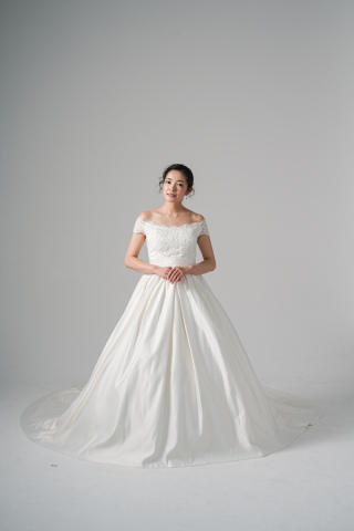 レースオフショルダーサテンスカート(WD00588)